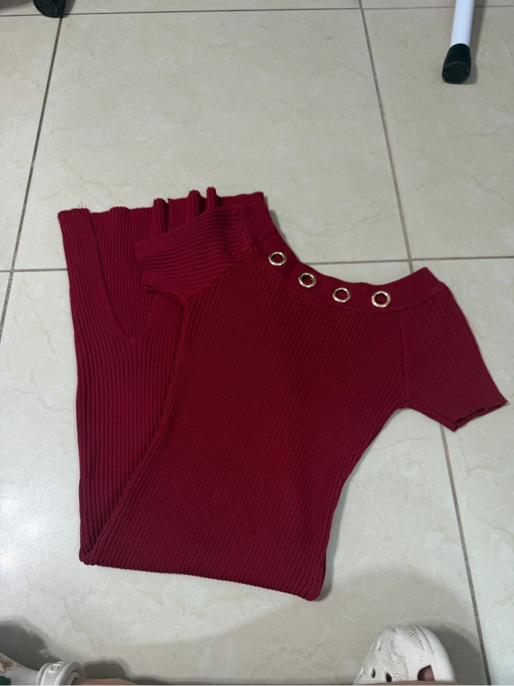Gold-Grommet Ribbed Burgundy Crop Top
